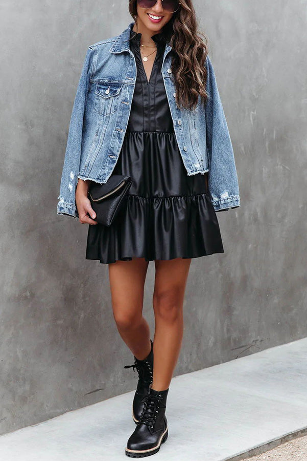Sophisticated Dress with a Clean Classic Look
