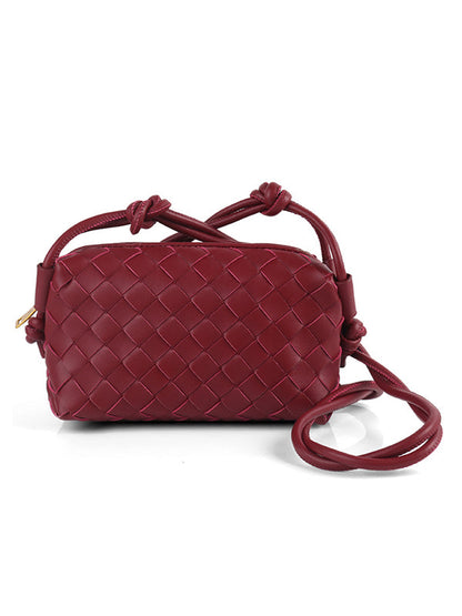 Beautifully Finished Bag in a Timeless Design