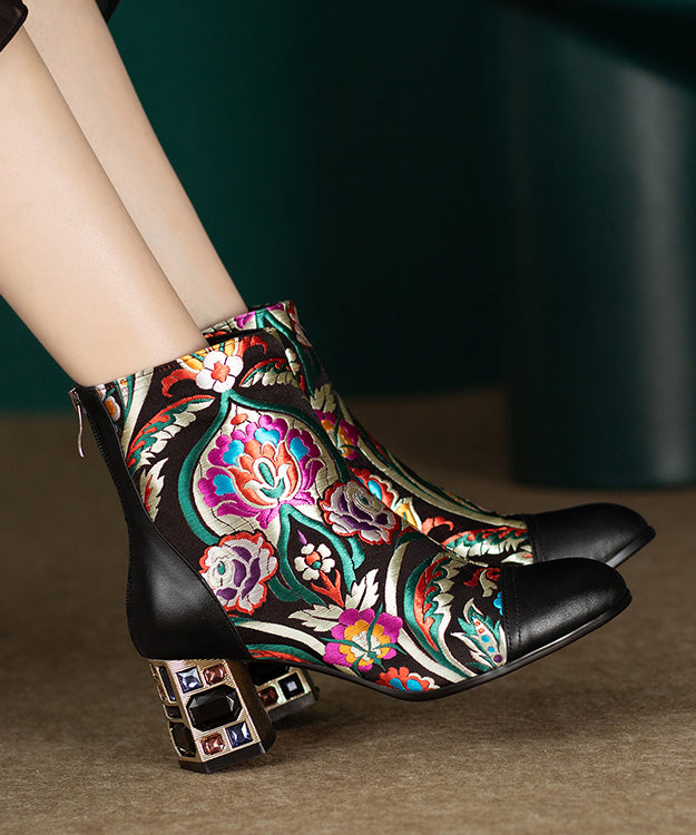 Polished Boots with an Effortless Classic Look