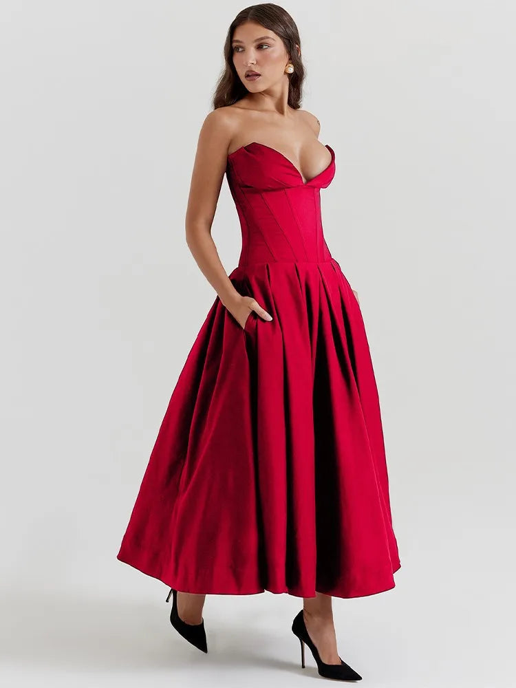 Sophisticated Dress with a Clean Classic Look