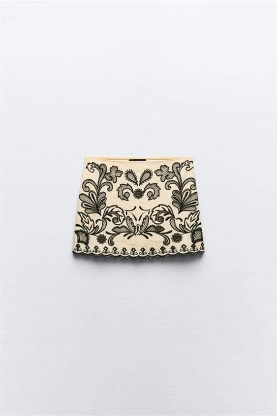 Classic Vintage Garment with a Flattering Fit