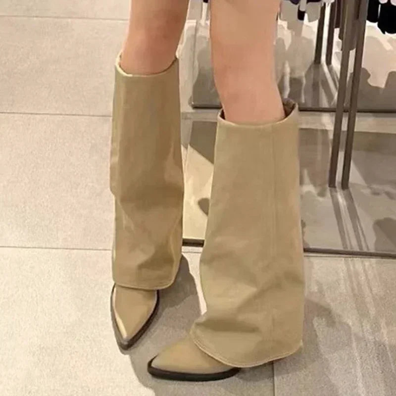 Beautifully Finished Boots in a Timeless Design
