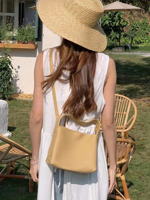 Sophisticated Bag with a Clean Classic Look