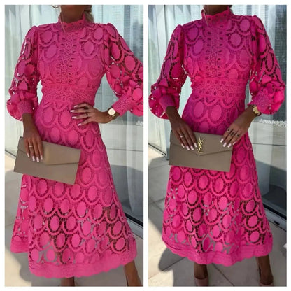 Beautifully Finished Dress in a Timeless Design