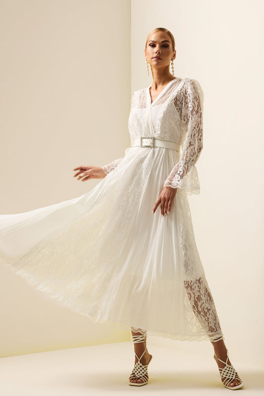A Vintage Style Dress with Delicate Timeless Details