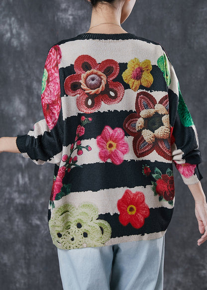 Effortlessly Elegant Sweater with a Timeless Design
