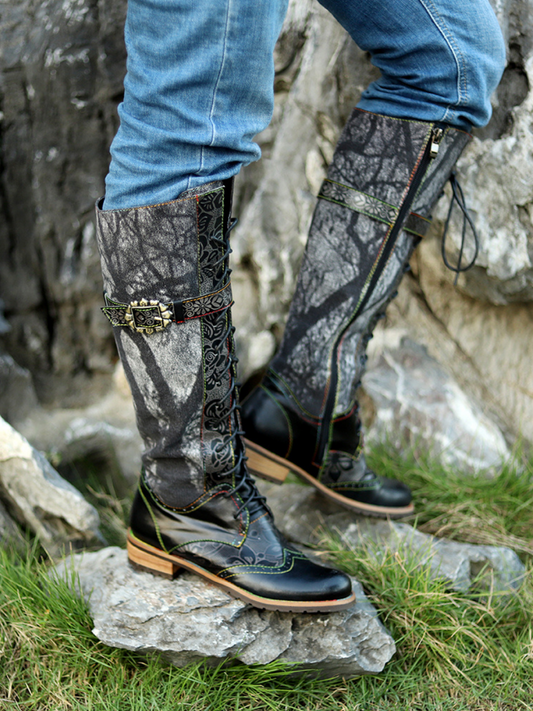 Beautifully Finished Boots in a Timeless Design