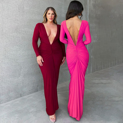 Beautifully Finished Dress in a Timeless Design