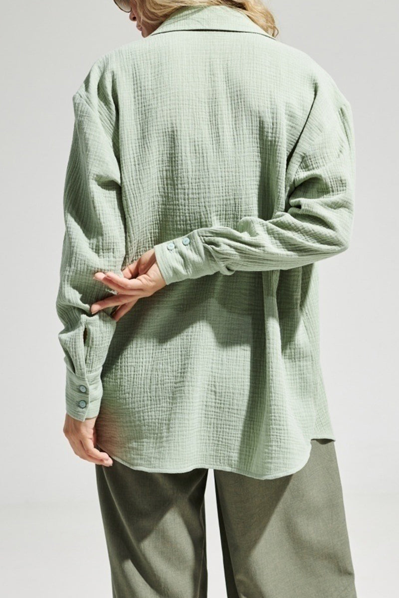 Beautifully Finished Top in a Timeless Design