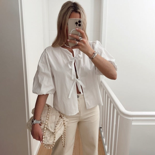 Beautifully Crafted Blouse in a Classic Style