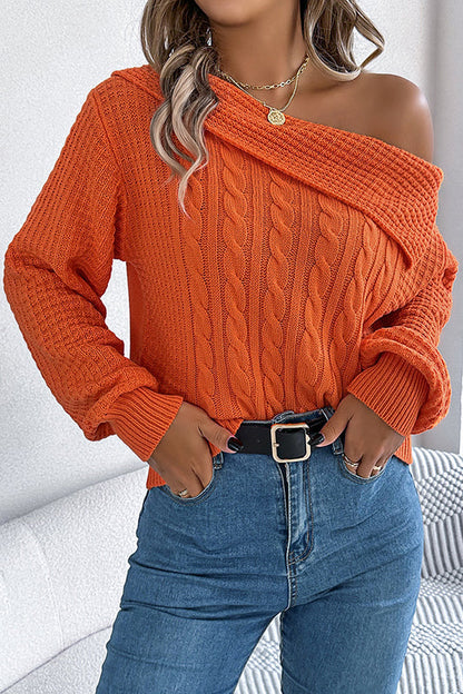 Well Tailored Sweater with a Graceful Silhouette