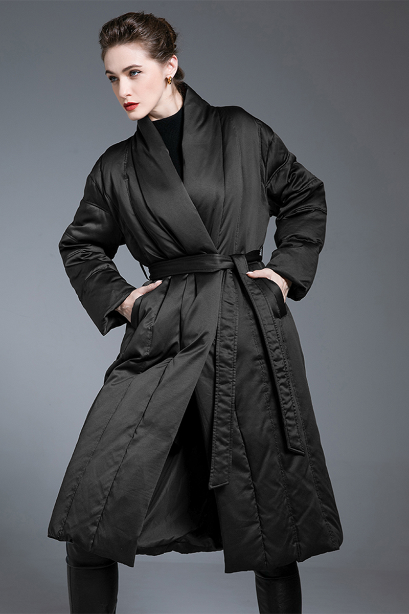 Beautifully Crafted Cardigan in a Classic Style