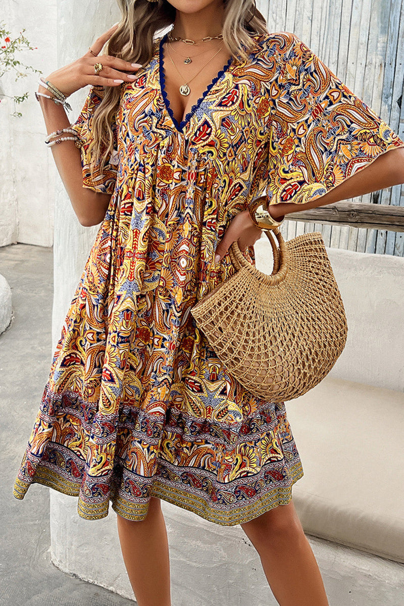 Classic Vintage & Enduringly Stylish Dress