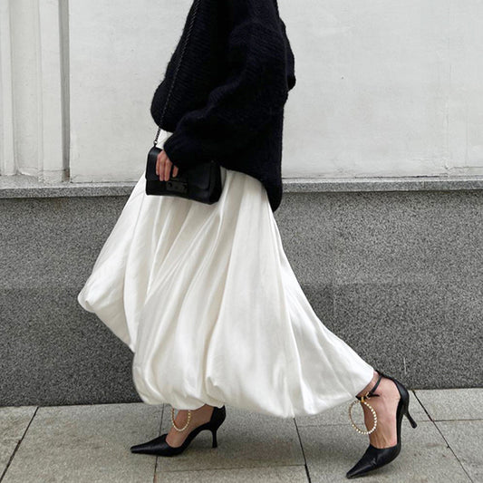 Effortlessly Elegant Garment with a Timeless Design