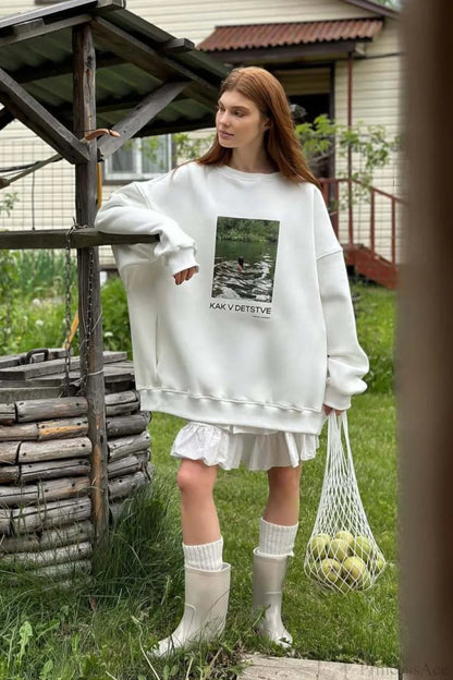 Elegantly Styled Pullover for Everyday Wear