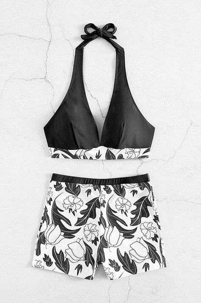 Effortlessly Elegant Bikini with a Timeless Design