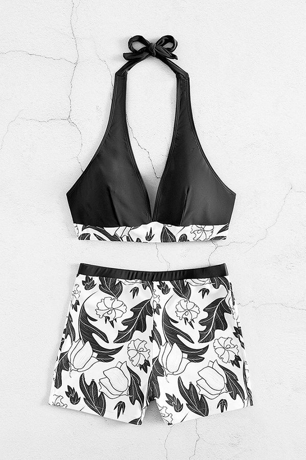 Effortlessly Elegant Bikini with a Timeless Design