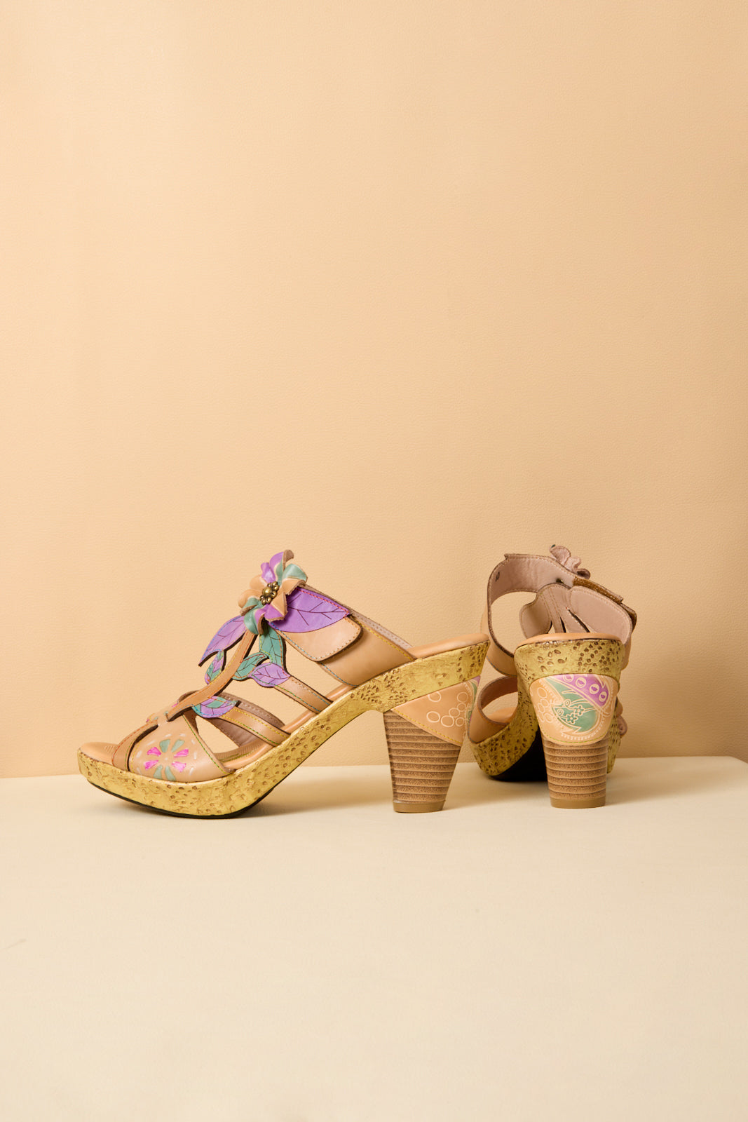 Classic Vintage & Enduringly Stylish Sandals