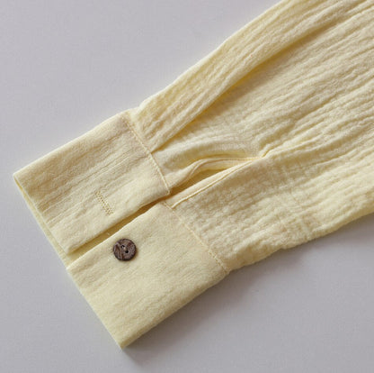 Sophisticated Garment with a Clean Classic Look
