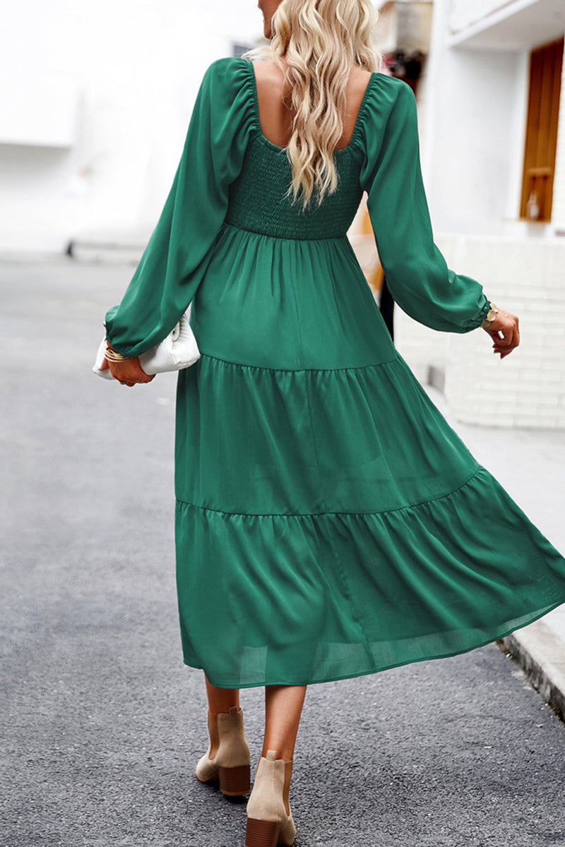 Sophisticated Dress with a Clean Classic Look