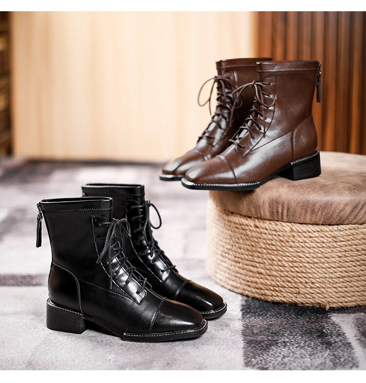 Polished Boots with an Effortless Classic Look
