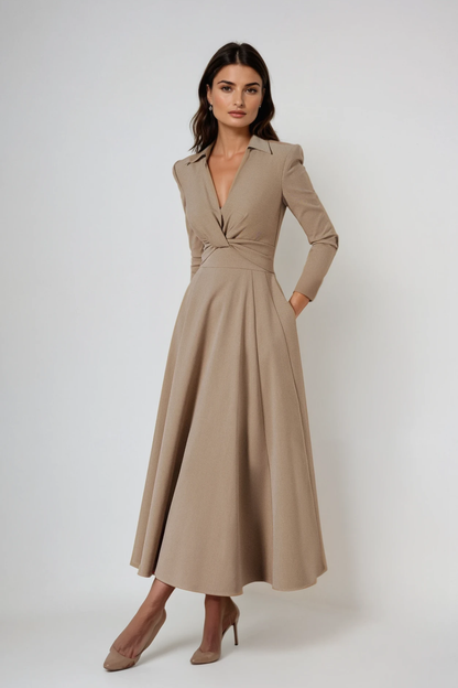 Effortlessly Elegant Dress with a Timeless Design