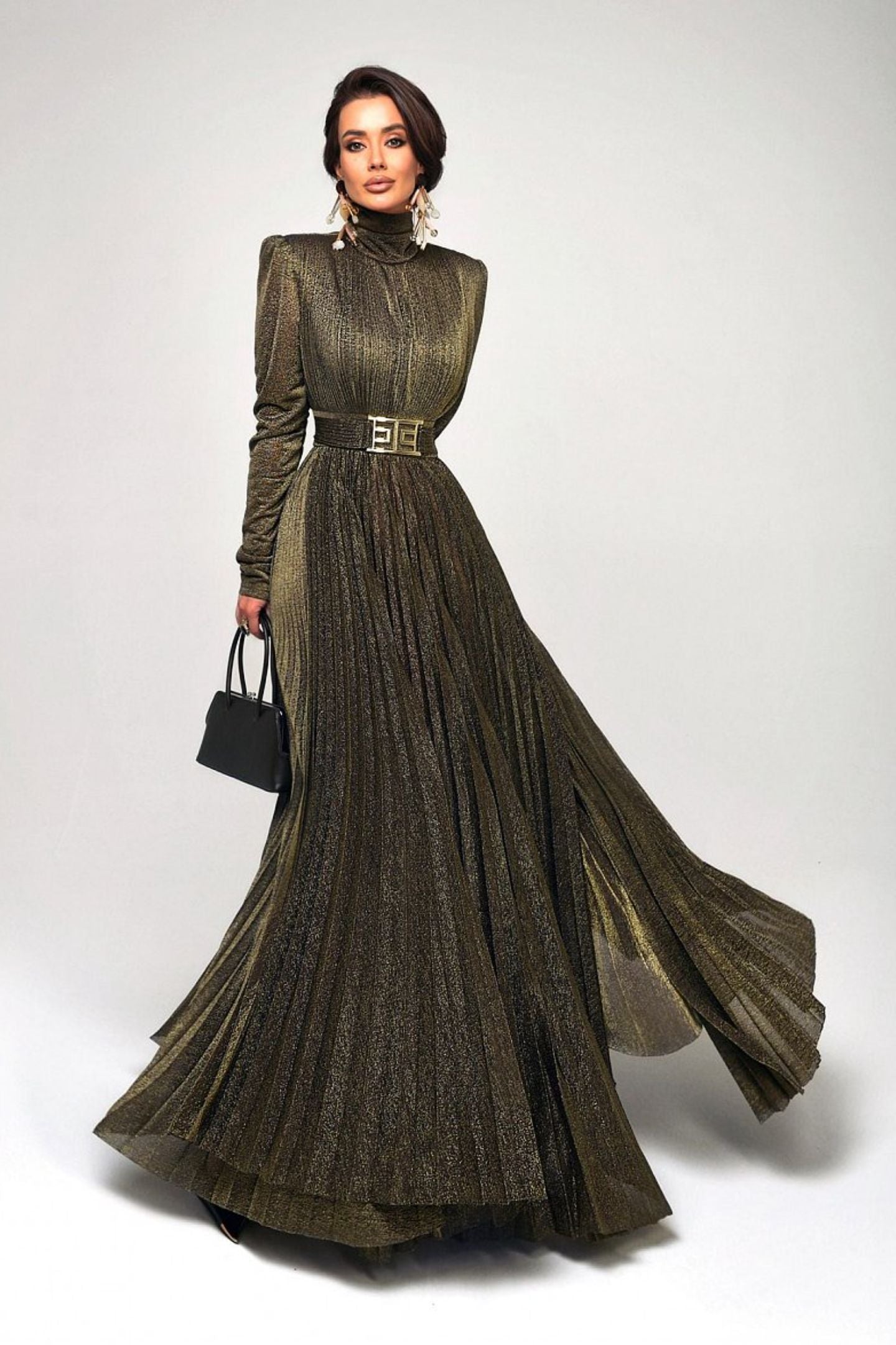 Sophisticated Dress with a Clean Classic Look