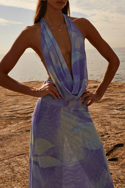 Sophisticated Garment with a Clean Classic Look