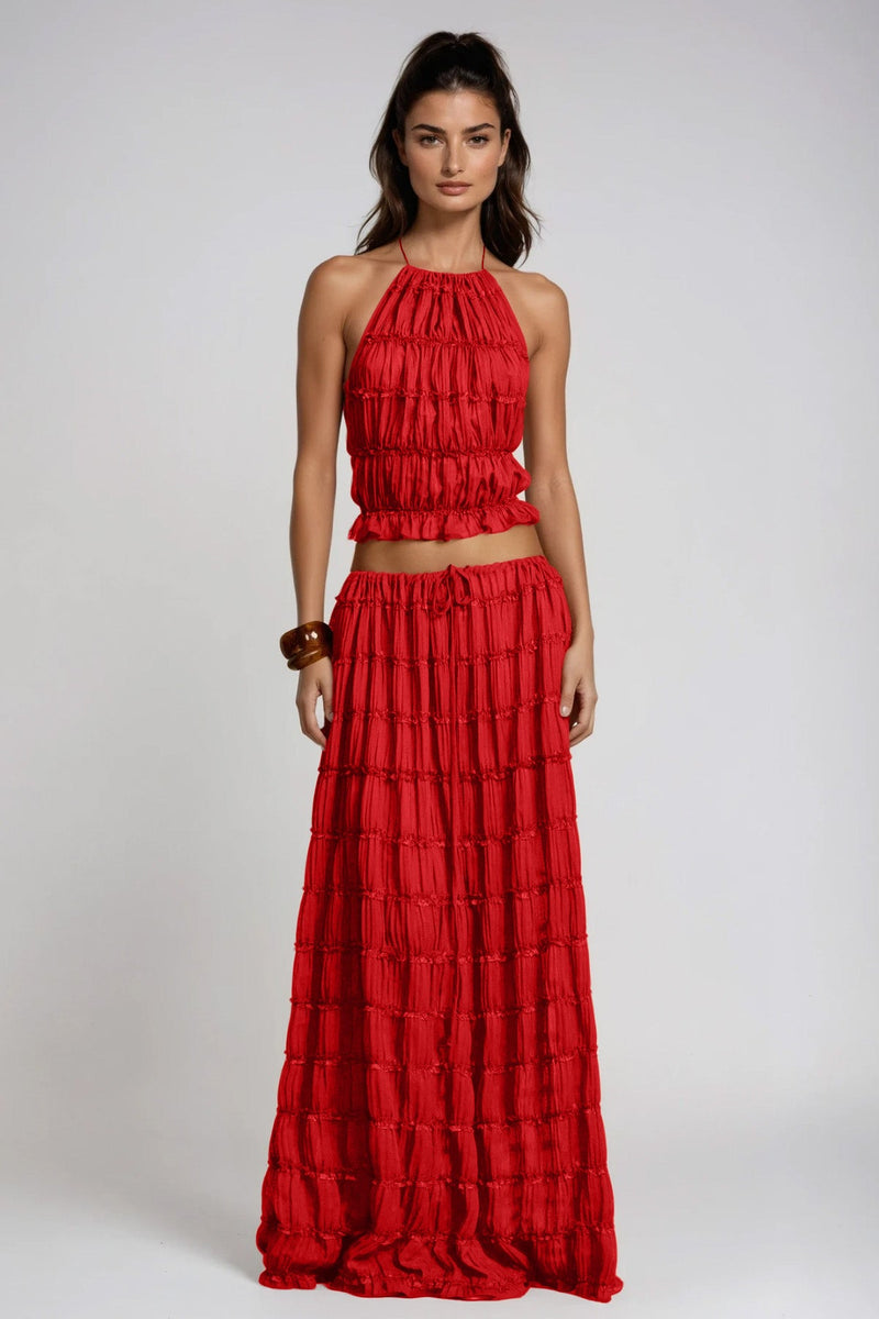 Well Tailored Garment with a Graceful Silhouette