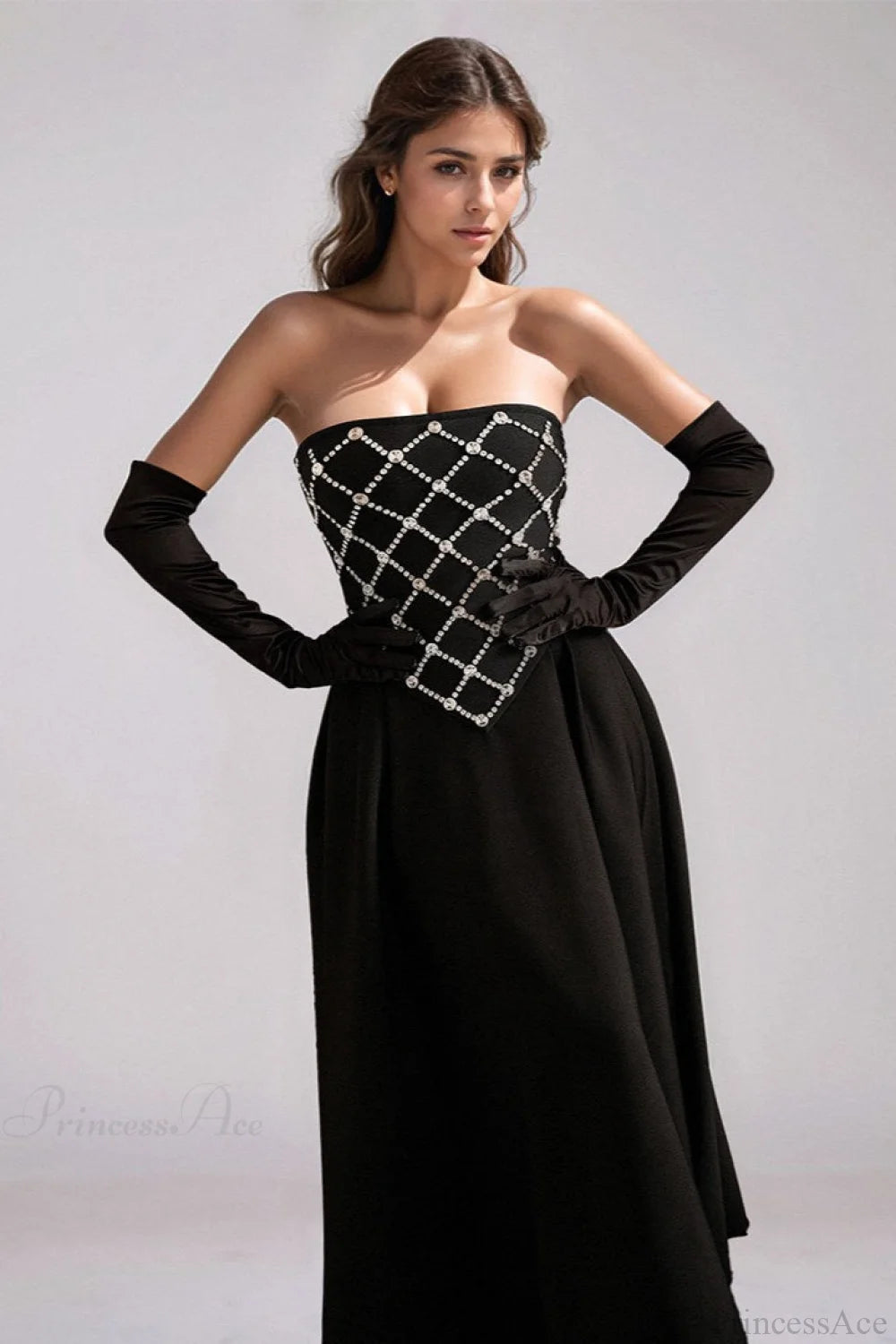 Classic Vintage & Enduringly Stylish Dress