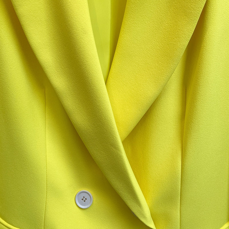 Gracefully Styled Garment for Any Occasion