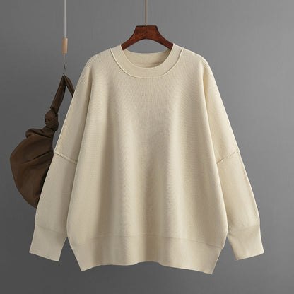Effortlessly Elegant Pullover with a Timeless Design