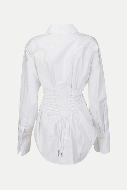 Well Tailored Shirt with a Graceful Silhouette