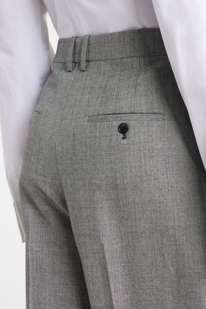 Classic Vintage Garment with a Flattering Fit