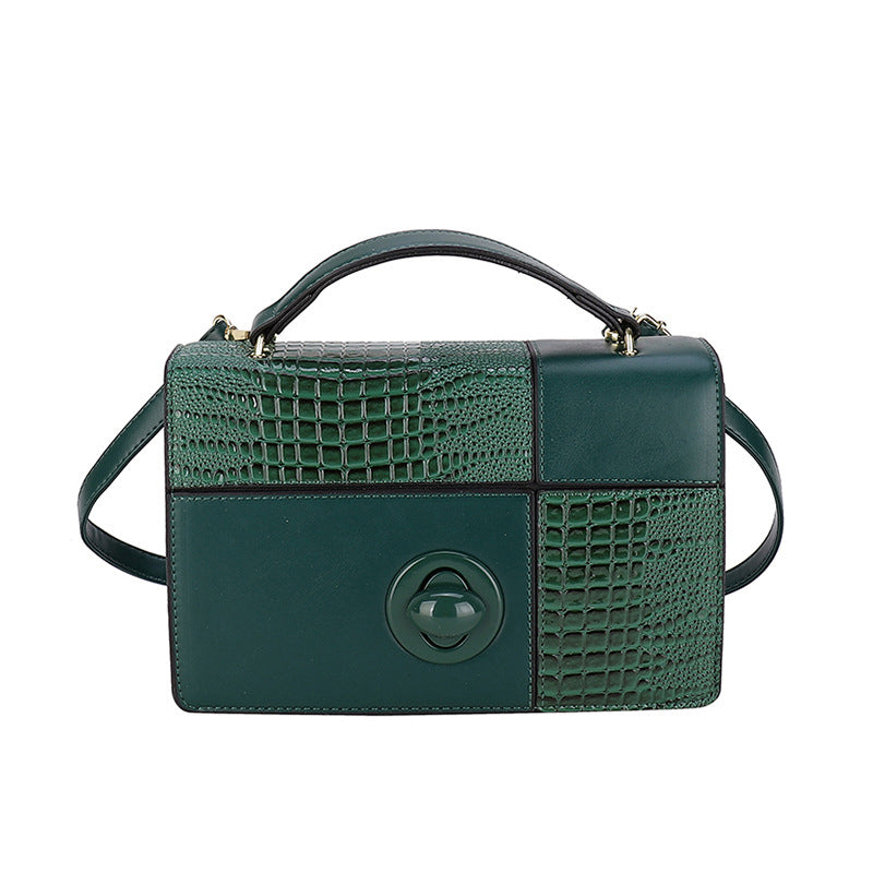 Beautifully Crafted Bag in a Classic Style