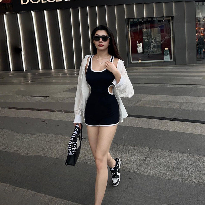 Sophisticated Garment with a Clean Classic Look
