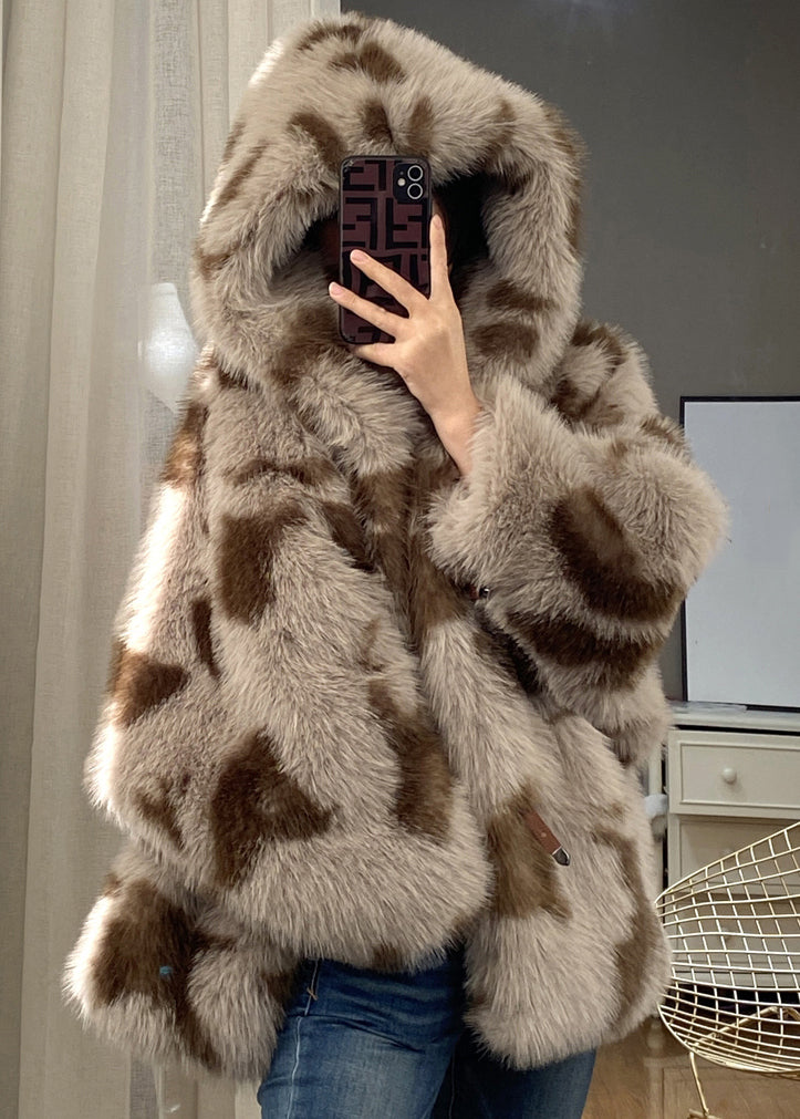 Beautifully Crafted Coat in a Classic Style