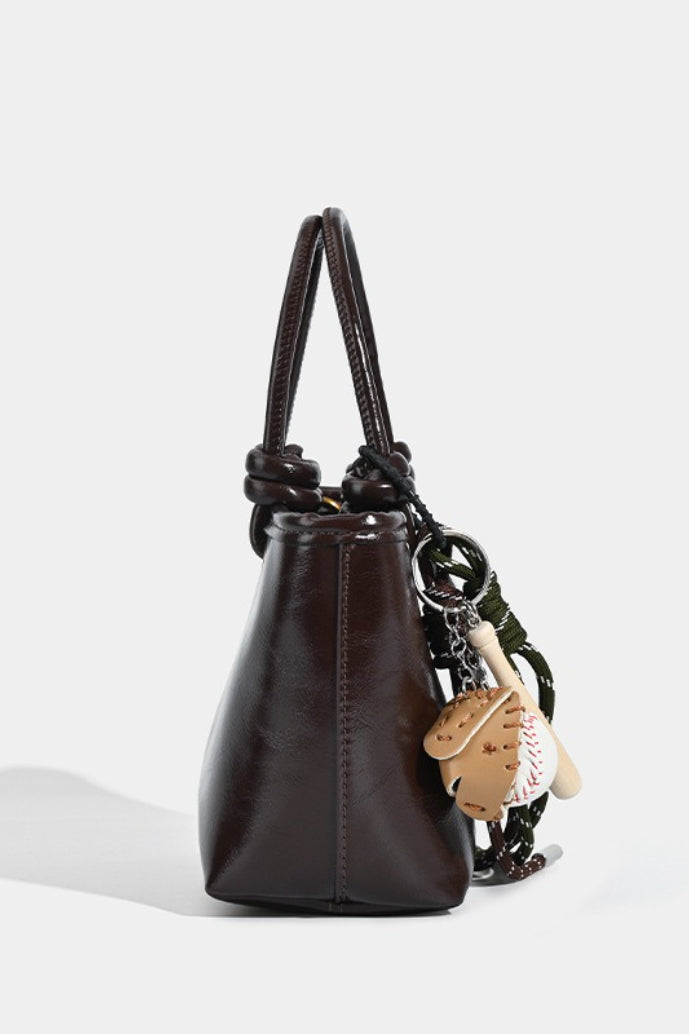 Beautifully Crafted Bag in a Classic Style