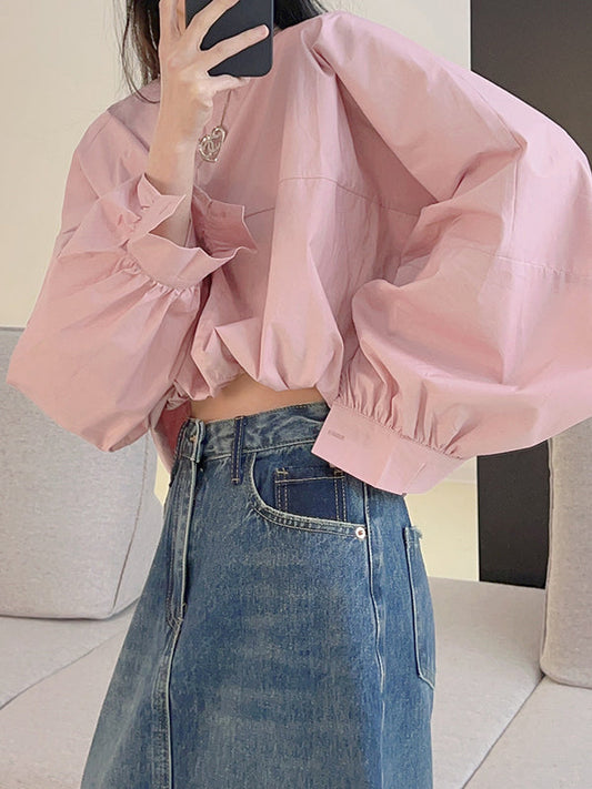 Well Tailored Blouse with a Graceful Silhouette