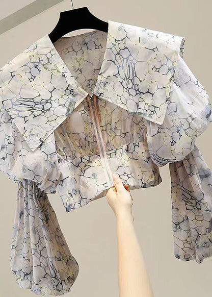 Elegantly Styled Blouse for Everyday Wear