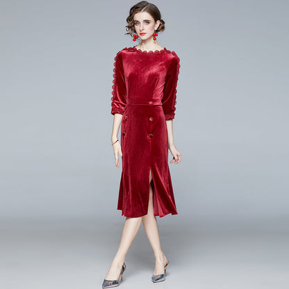 Classic Vintage & Enduringly Stylish Dress