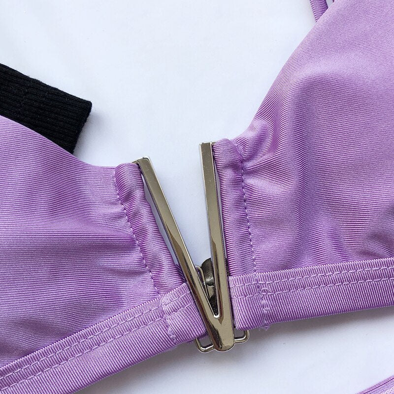 Beautifully Finished Bikini in a Timeless Design