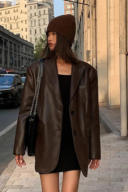 Gracefully Styled Jacket for Any Occasion