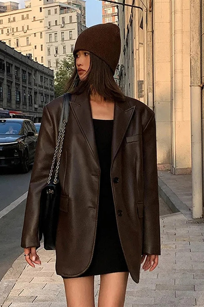 Gracefully Styled Jacket for Any Occasion