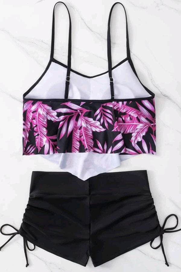 Effortlessly Elegant Bikini with a Timeless Design
