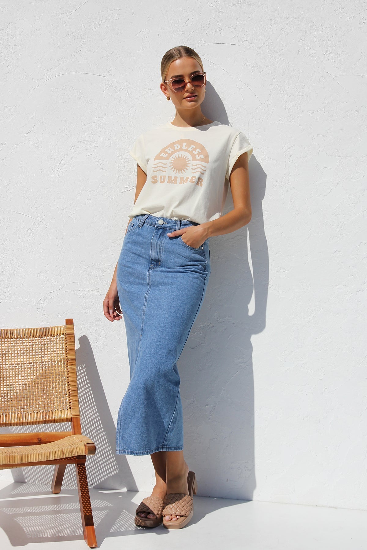 Sophisticated Garment with a Clean Classic Look