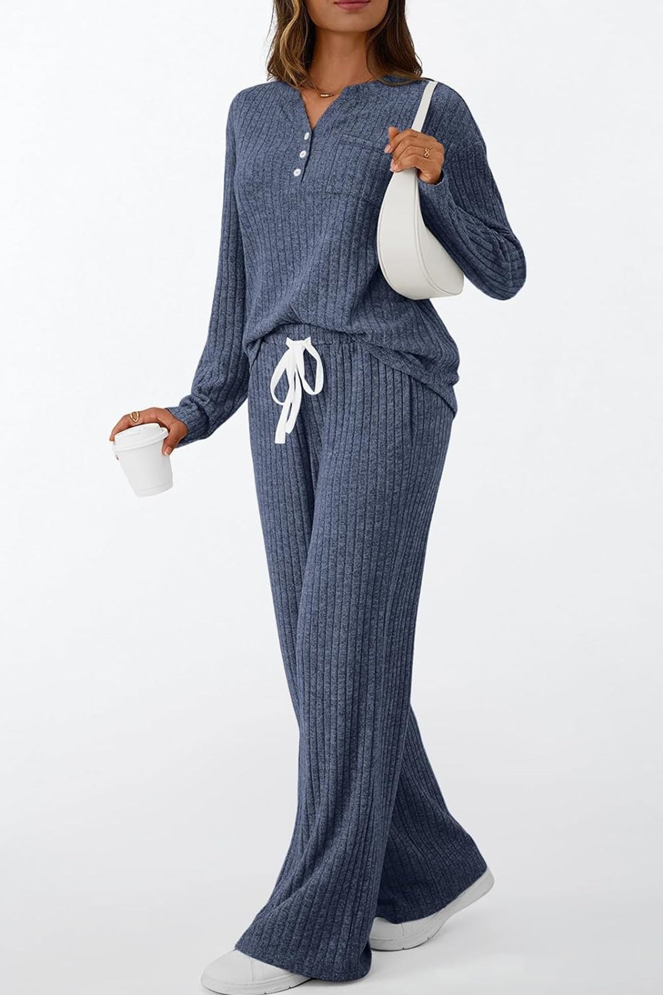 Classic Vintage Pants with a Flattering Fit