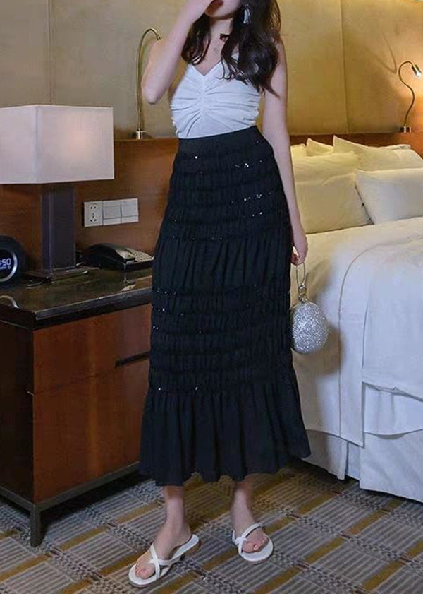 Sophisticated Garment with a Clean Classic Look
