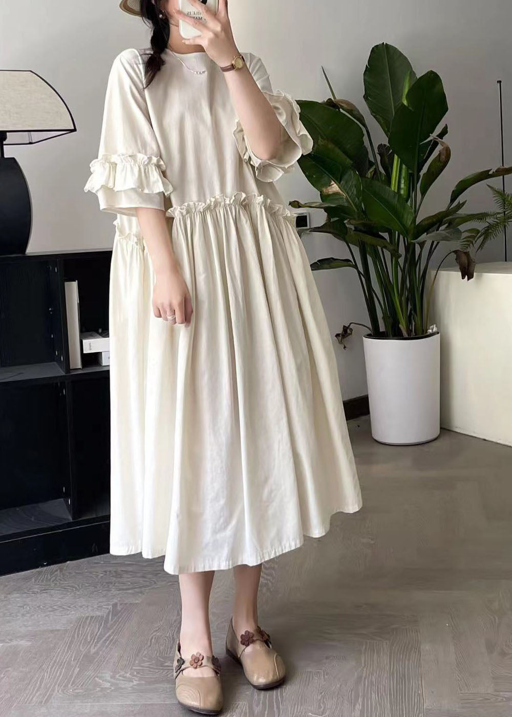 Beautifully Crafted Dress in a Classic Style