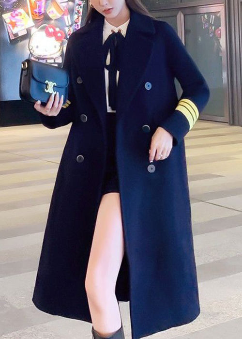 Beautifully Finished Coat in a Timeless Design